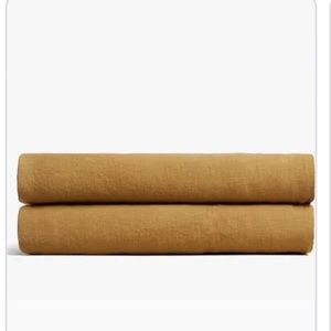 Parachute Linen Cal King Fitted Sheet in Ochre